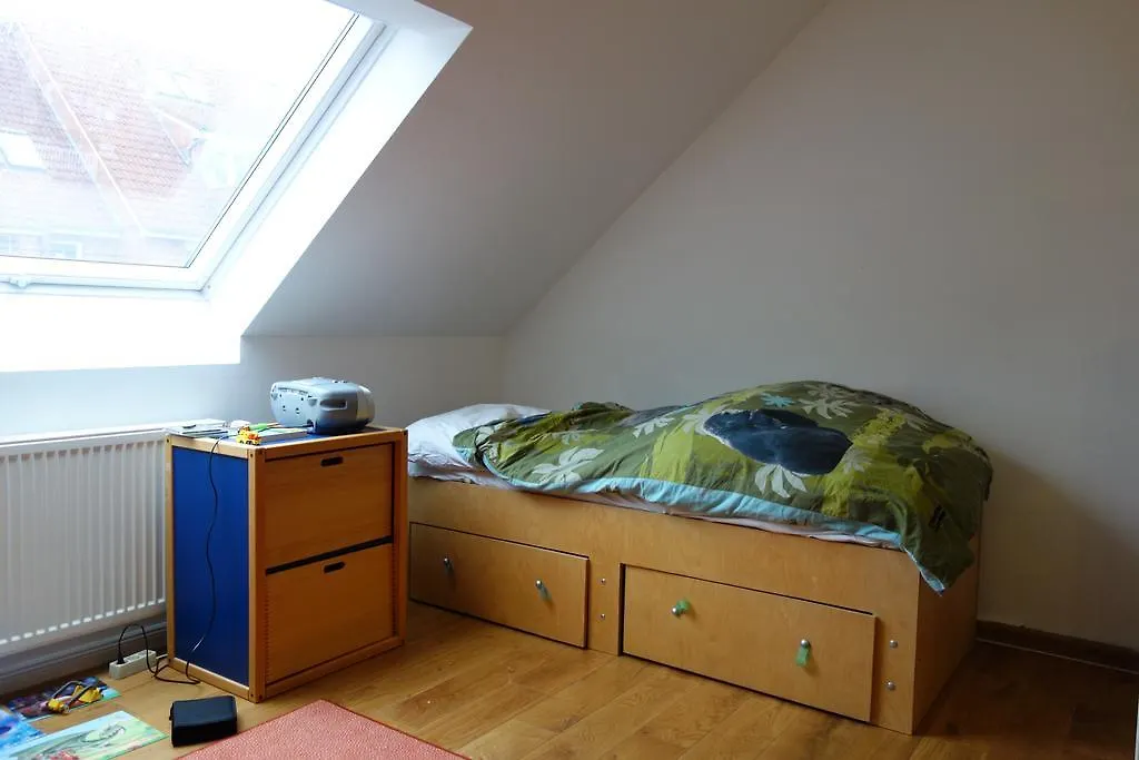 Zv2001 Private Apartments & Rooms Hannover City - Room Agency Rum i privatbostad