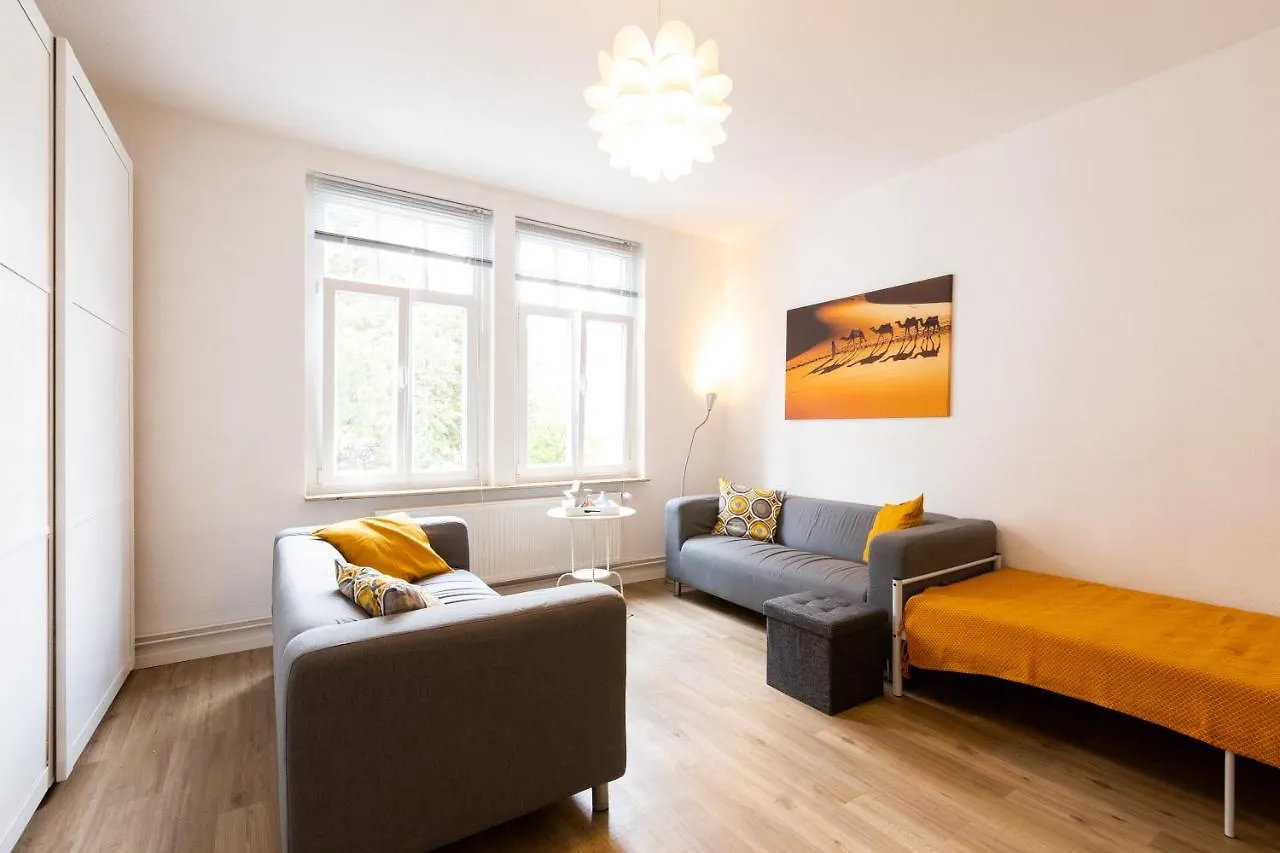 Zv2001 Private Apartments & Rooms Hannover City - Room Agency location