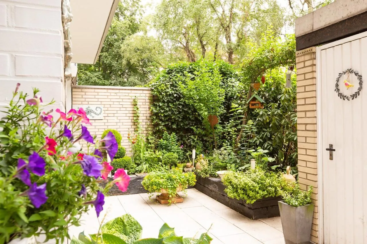 Zv2001 Private Apartments & Rooms Hannover City - Room Agency Tyskland