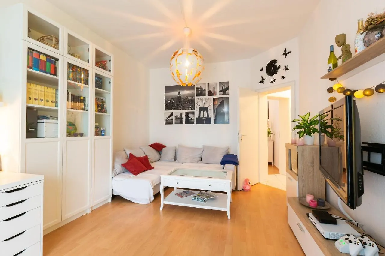 Zv2001 Private Apartments & Rooms Hannover City - Room Agency Rum i privatbostad